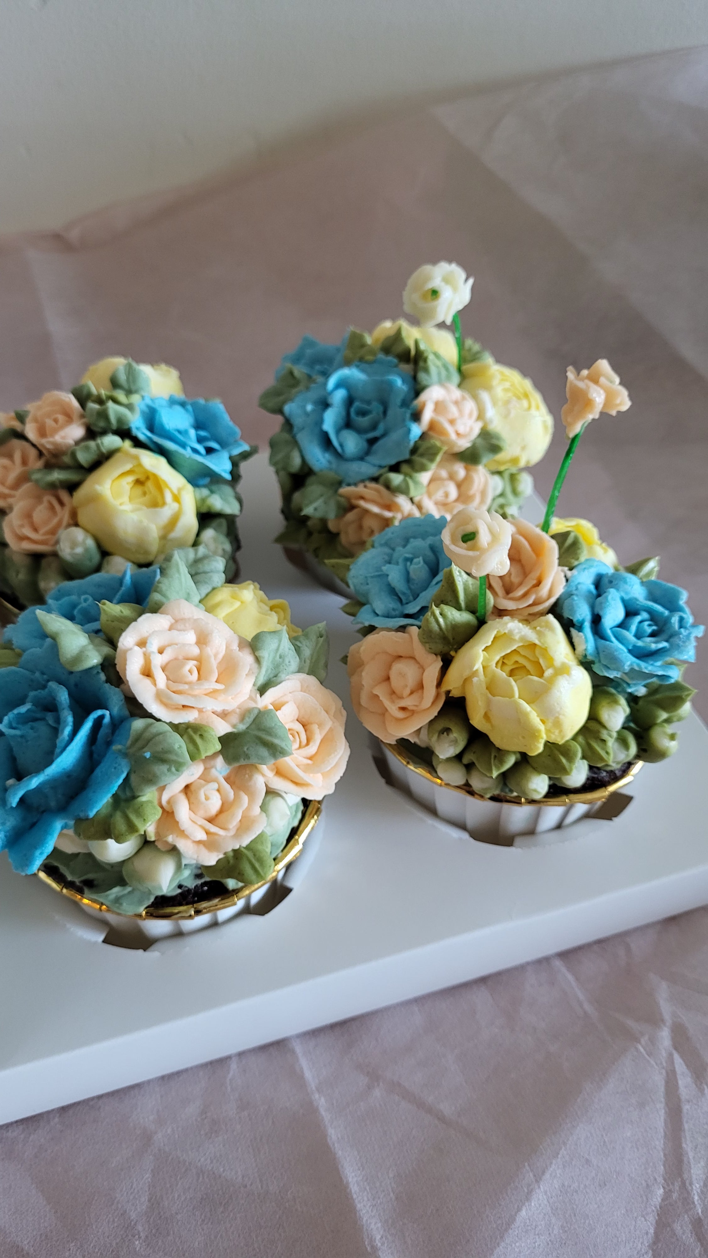 Floral Cupcakes