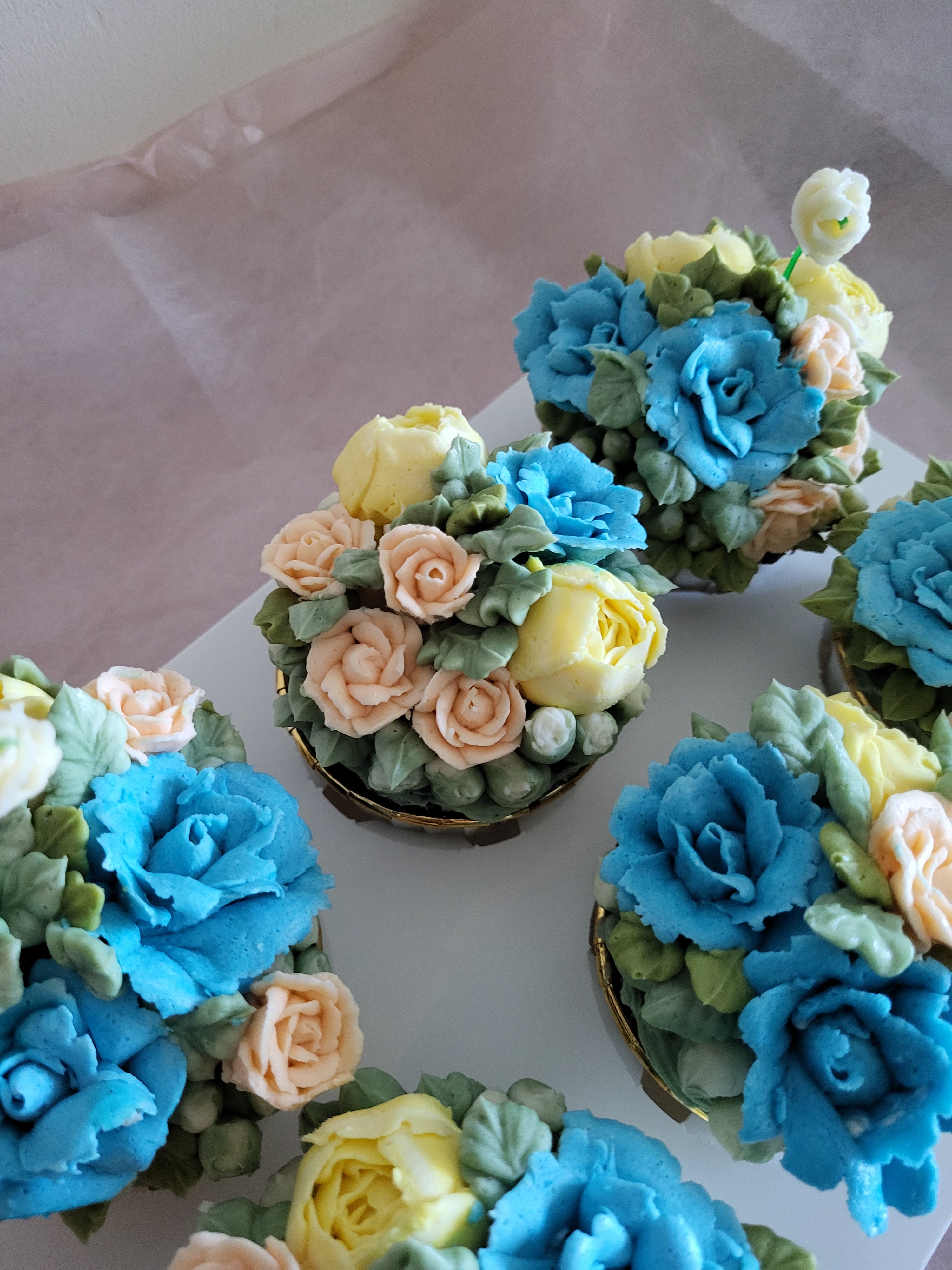 Floral Cupcakes