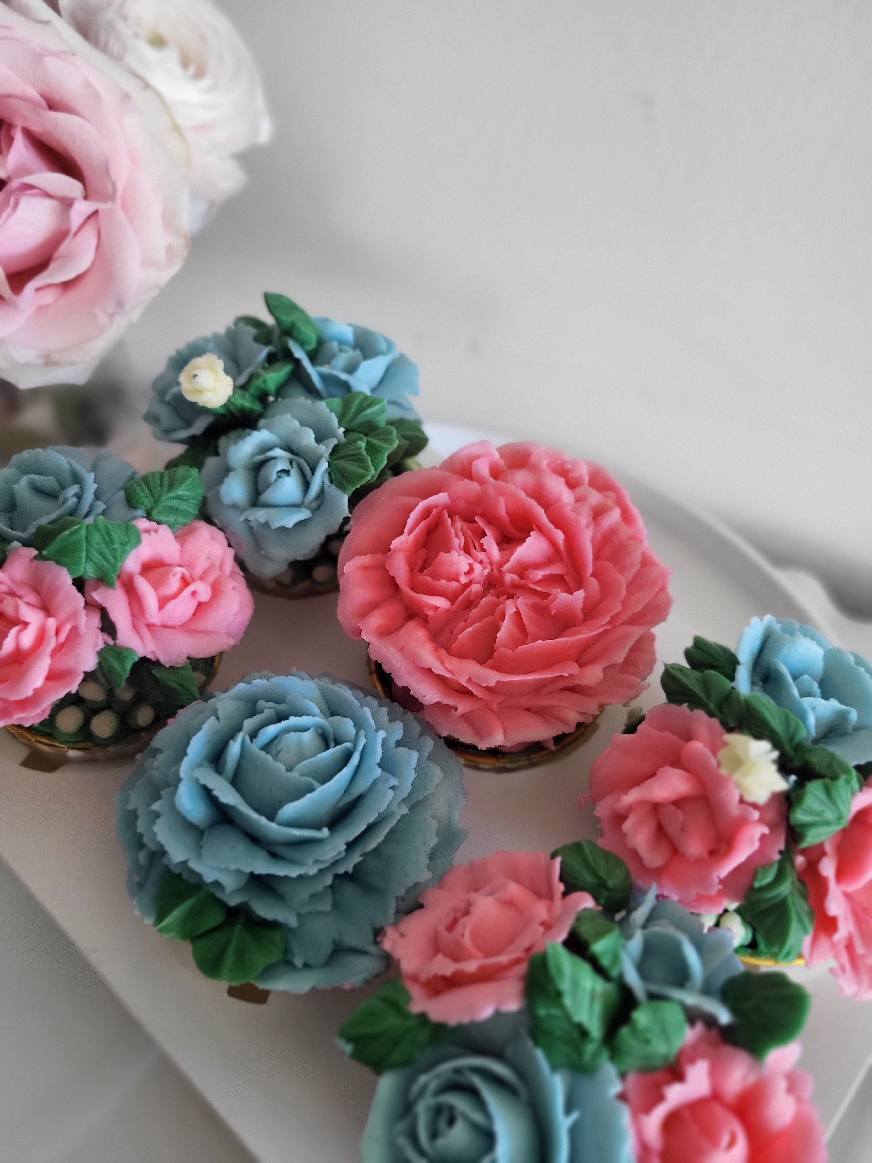 Floral Cupcakes