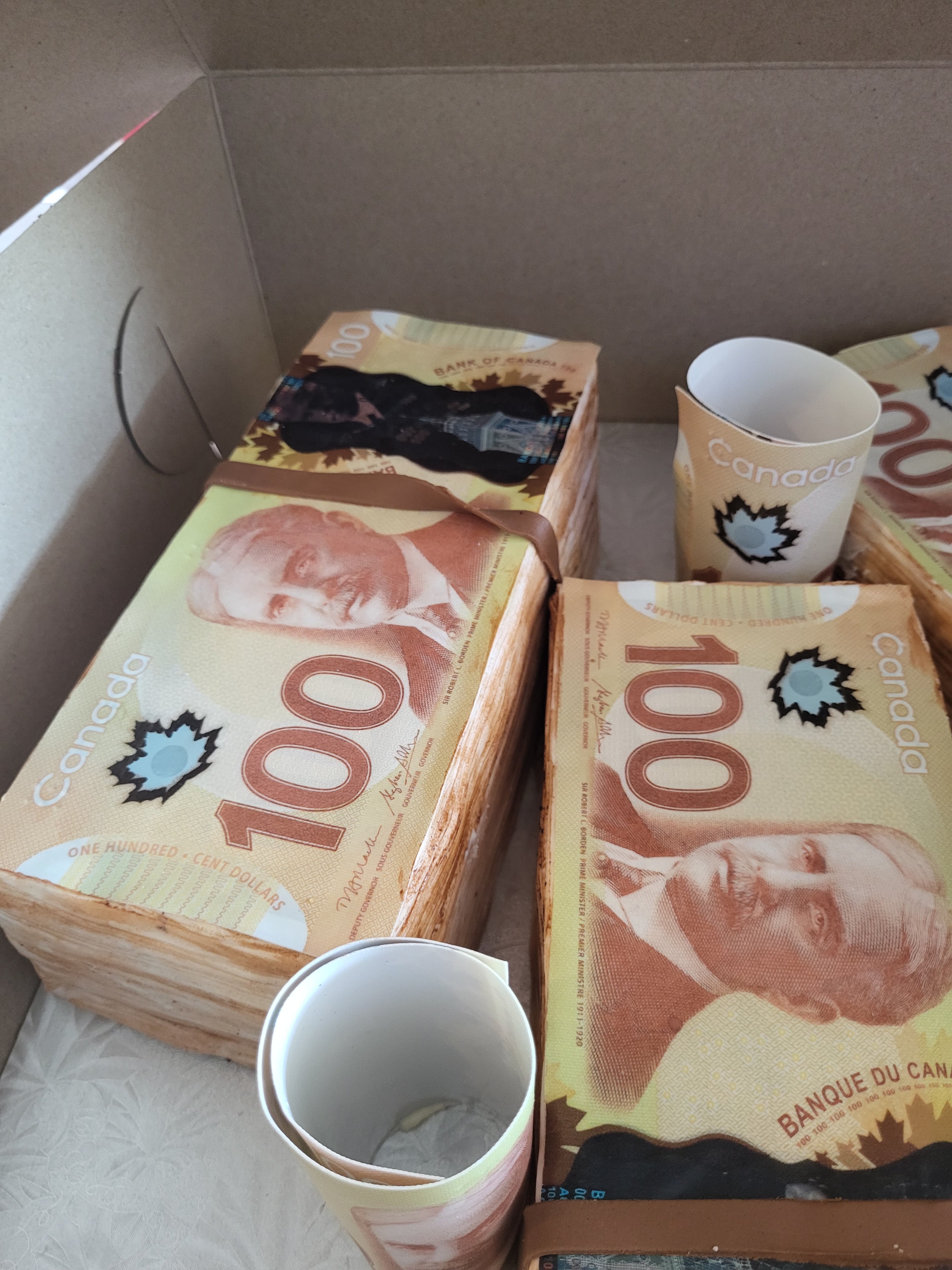 Money Cake